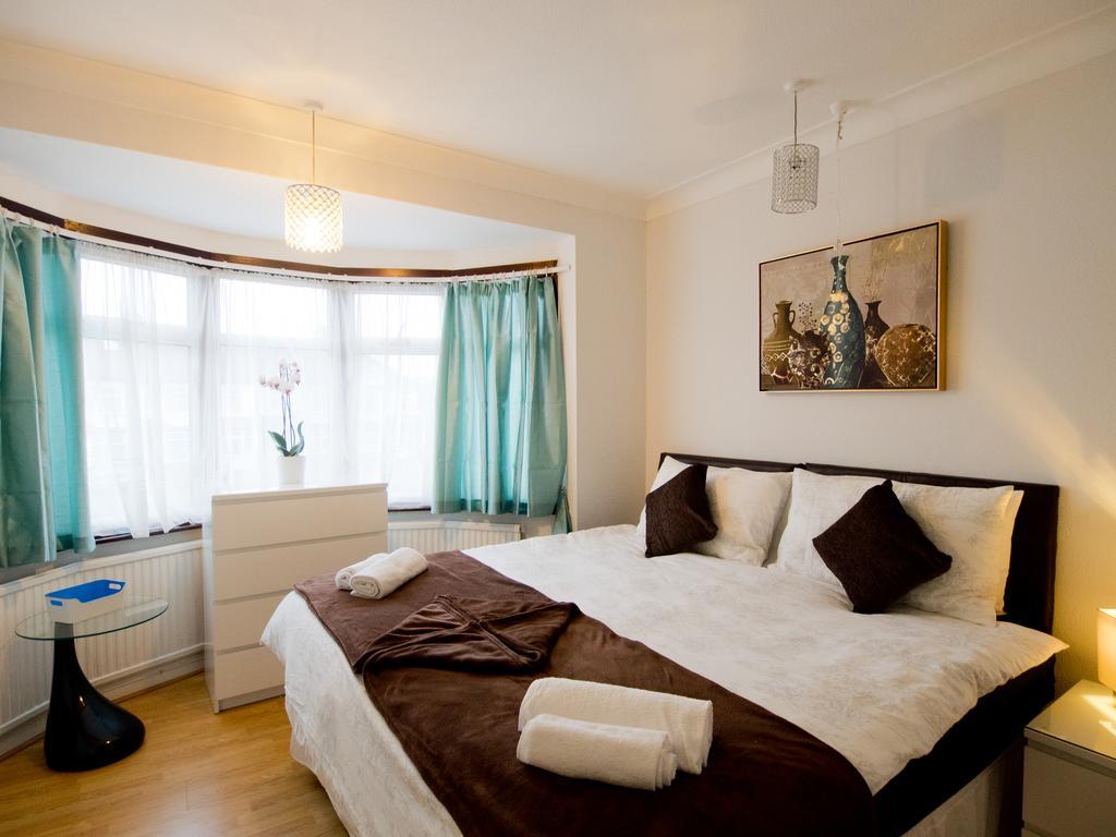 Gable Lodge Londres Quarto foto