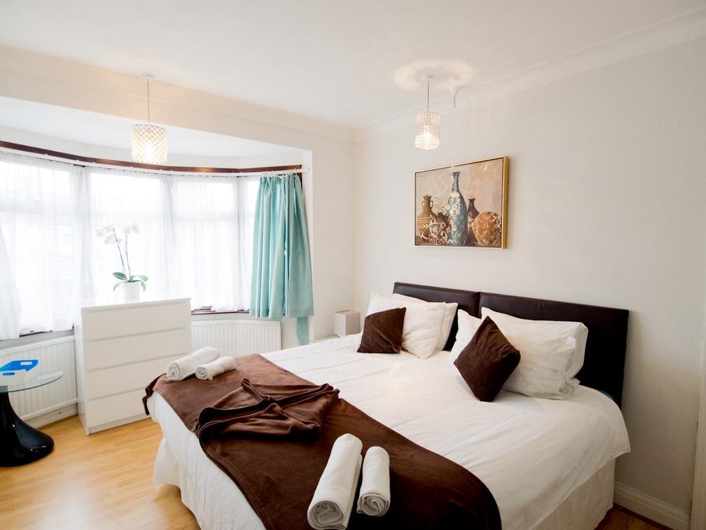 Gable Lodge Londres Exterior foto
